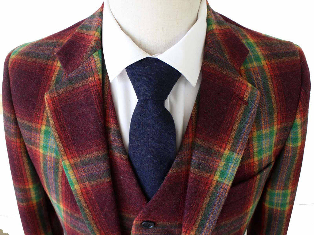 BDtailormade RAINBOW RED PLAID TWEED 3 PIECE SUIT - BDtailormade TWEED SUITStweedmaker hockerty menstweedsuit